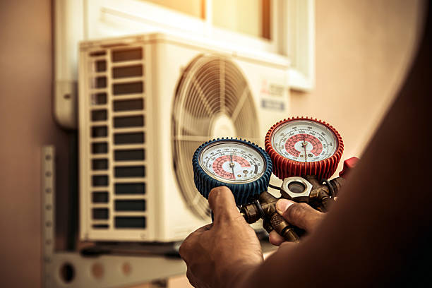 Professional Ac Installation technician working in Wheatland, WY